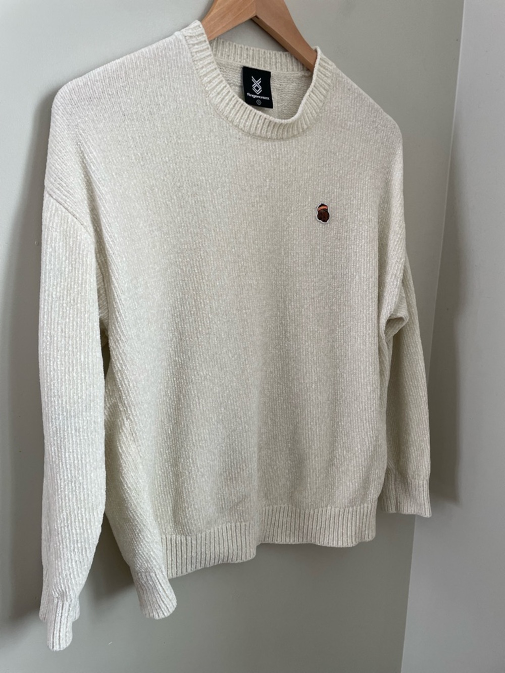 Fingercroxx "Bigfoot" Chenille Knit Crewneck Sweater Cream Size XS/S Streetwear - Picture 3 of 11